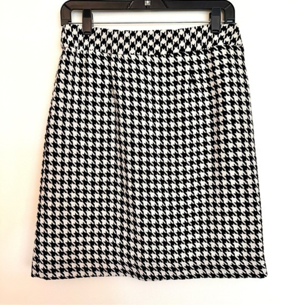 Chadwick’s Wool Blend Houndstooth Lined Mini Skirt Size 2P